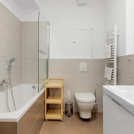 Apartment Lam Olive - Ac - Castle View Bratislava